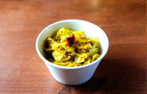 キャベツのクミン炒め