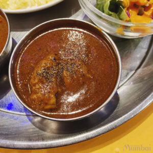 ブラックペッパーチキン　インドカレー　ランチ　インド料理ムンバイ