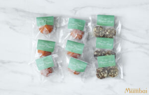 インド菓子　冷凍インドスイーツ　グラブジャムン　デーツ＆ナッツバルフィ　通販　お取り寄せ