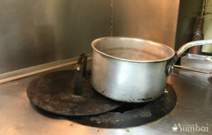 タンドール窯　ジュガール　豆カレー