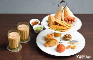 インドのアフタヌーンティー　ムンバイアフタヌーンティーセット　インド料理ムンバイ　インドスイーツ　インドスナック　マサラチャイ　無限チャイ　おかわり自由　飲み放題　インド菓子　ミタイ　mithai　Mumbai +The India Tea House　四谷　四ツ谷　アトレ恵比寿　東京