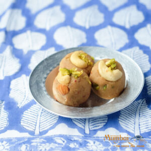 インドスイーツ　インド菓子　アタ＆ナッツラッドゥ　アタラドゥ　Atta & Nuts Ladoo　Indian Sweets　ミタイ　mithai　インド料理ムンバイ　四谷店　四ツ谷　アトレ恵比寿店　インドのアフタヌーンティー　ヌン茶　ヌン活　Mumbai + The India Tea House　チャイおかわり自由　チャイ飲み放題　インドのお菓子