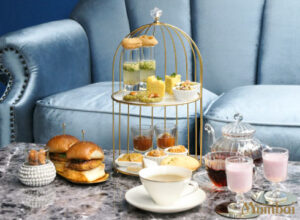 インドのアフタヌーンティーセット　ロイヤルアフタヌーンティーセット　インドスイーツ　ミタイ　Indian Sweets　インド料理ムンバイ四谷店＋The India Tea House　The Blue Haveli　東京　四ツ谷　四ッ谷　チャイおかわり自由　チャイ飲み放題　無限チャイ　ヌン活