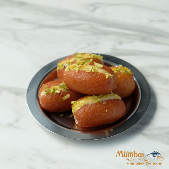 インドスイーツ　インド菓子　マライグラブジャムン　Malai Gulab Jamun　Indian Sweets　ミタイ　mithai　インド料理ムンバイ　四谷店　四ツ谷　アトレ恵比寿店　インドのアフタヌーンティー　ヌン茶　ヌン活　Mumbai + The India Tea House　チャイおかわり自由　チャイ飲み放題　インドのお菓子