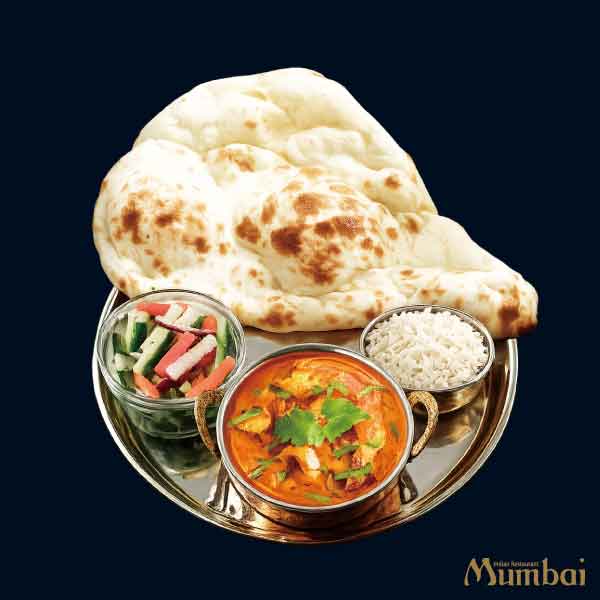 ムンバイ　青山　ラ・ポルト青山　表参道　カレー　インド料理　バターチキン　インドカレー　ナン　東京都渋谷区　イートイン　メニュー　価格　値段　インド料理ムンバイ
